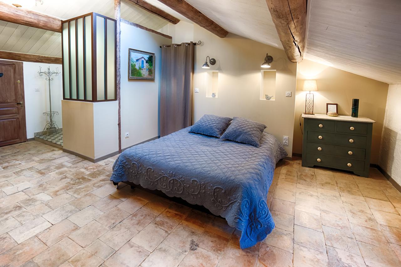 มา เดอ ลา ดูเซอร์ Bed & Breakfast Saint-Andiol ภายนอก รูปภาพ